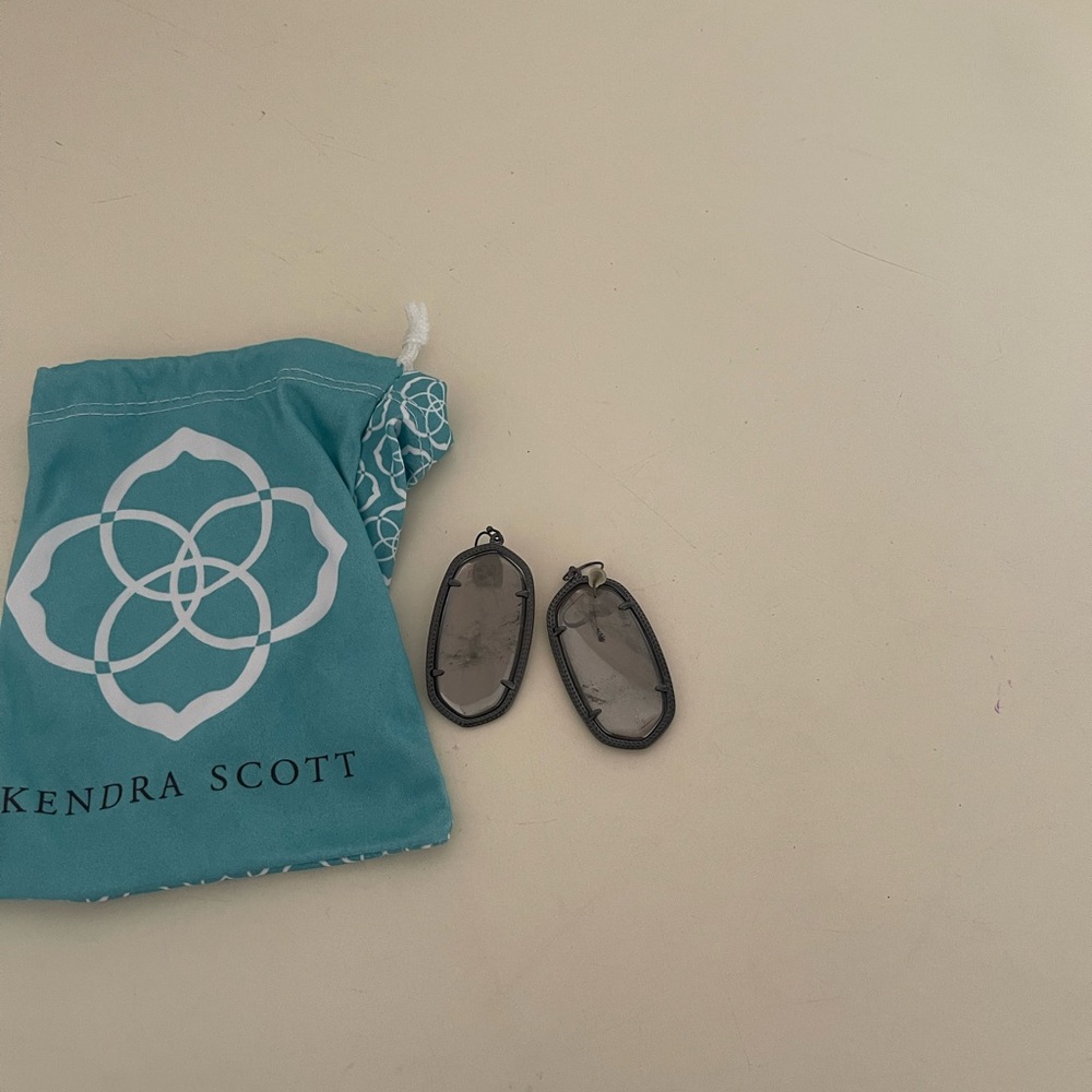 Kendra Scott Black Danielle Earrings